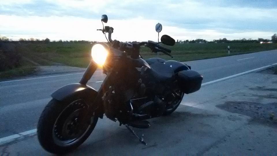 the black beast - Harley Davidson Fat Boy S